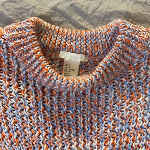 Sweater - Picture 3 of 6